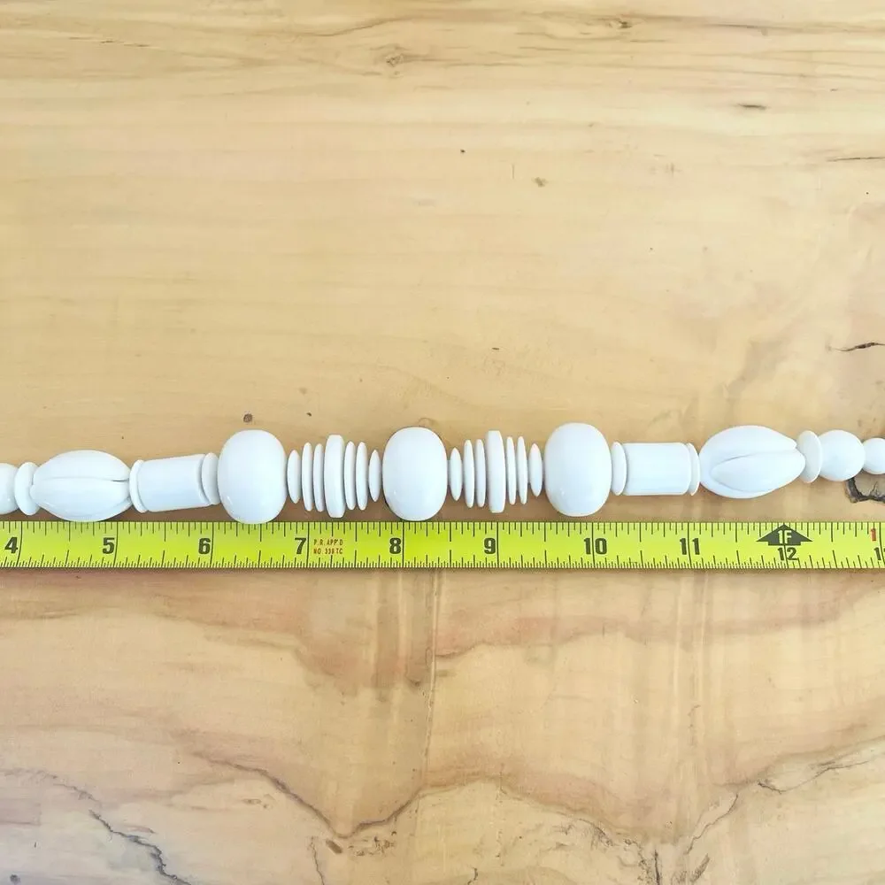 Vtg Chunky Statement Necklace Geometric Retro White Mod 60s MCM Acrylic Resin